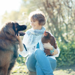 Gill Lewis with dog and chicken